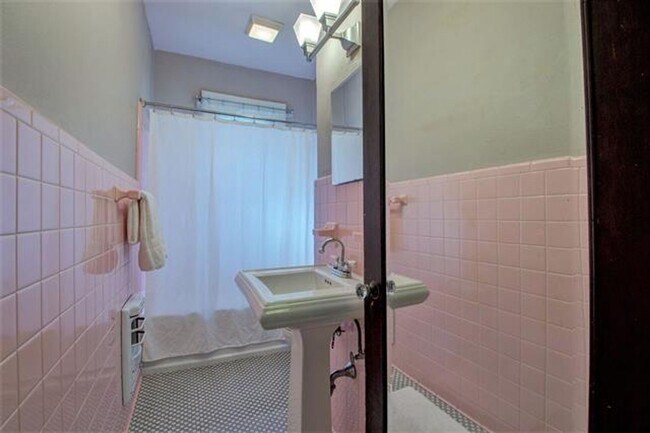 Building Photo - 3810 Compton-