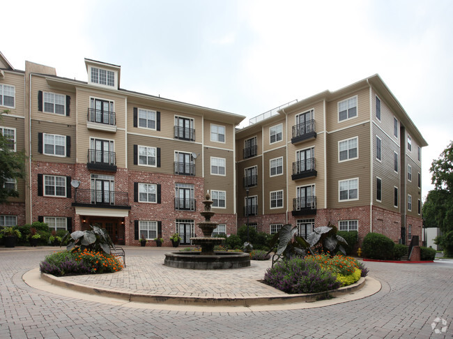 Building Photo - The Orleans of Decatur