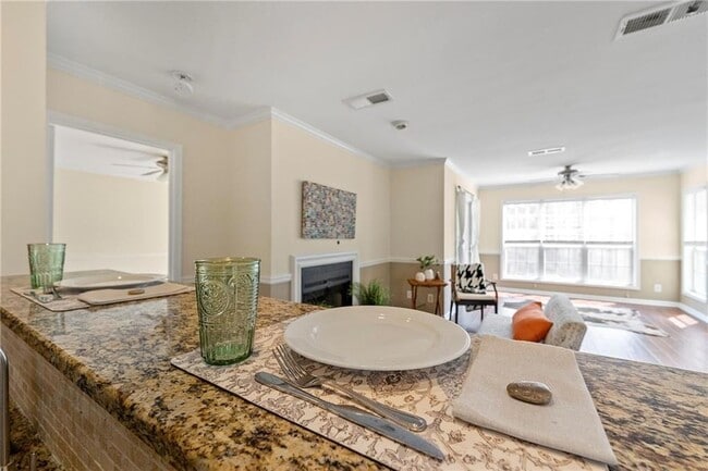 Building Photo - 610 Mill Pond Dr