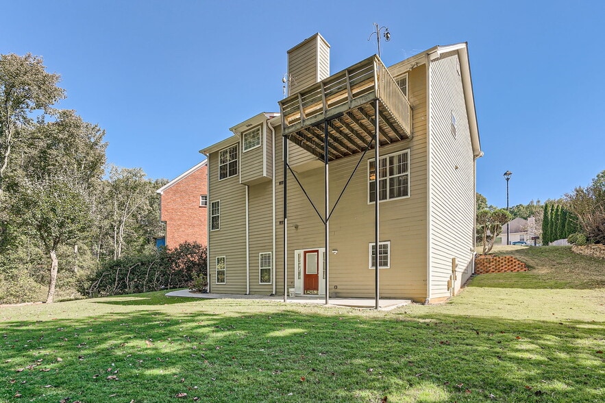 Building Photo - 1405 Brookside Manor Ct