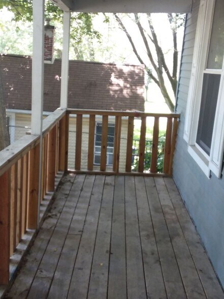 Building Photo - 1112 Gaines St