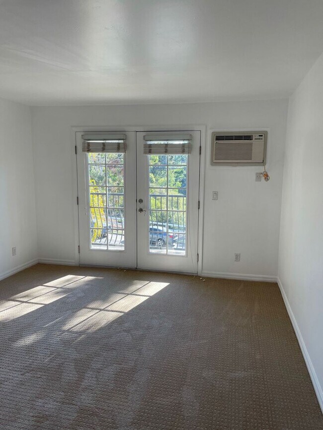 Building Photo - 4570 54th St