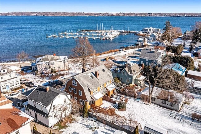 Building Photo - 118 Ocean Ave