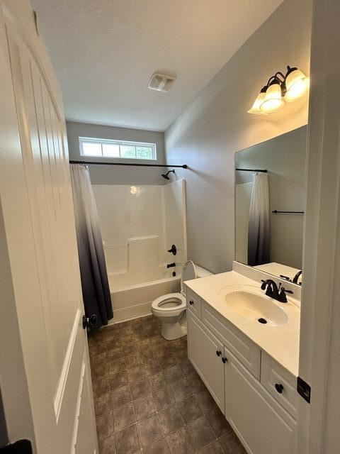 Building Photo - 5064 Nokesville Cir