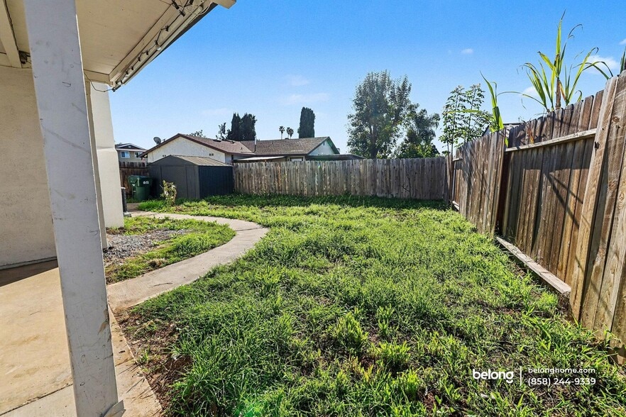 Building Photo - 201 Dorothy Ct