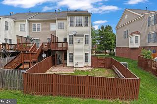 Building Photo - 9757 Cheshire Ridge Cir