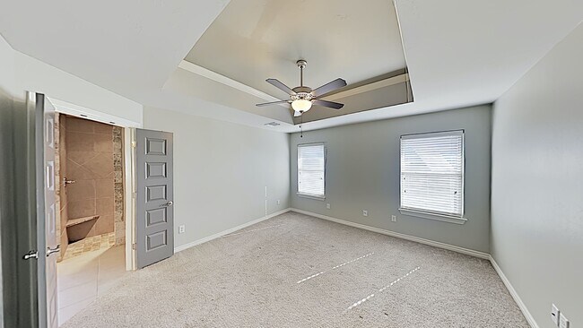 Building Photo - 4 Bedroom, 3 Bathroom Single Story in East Edmond With Storm Shelter