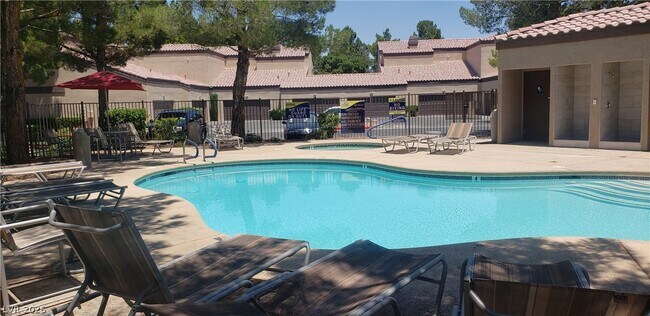 Building Photo - 5250 S Rainbow Blvd