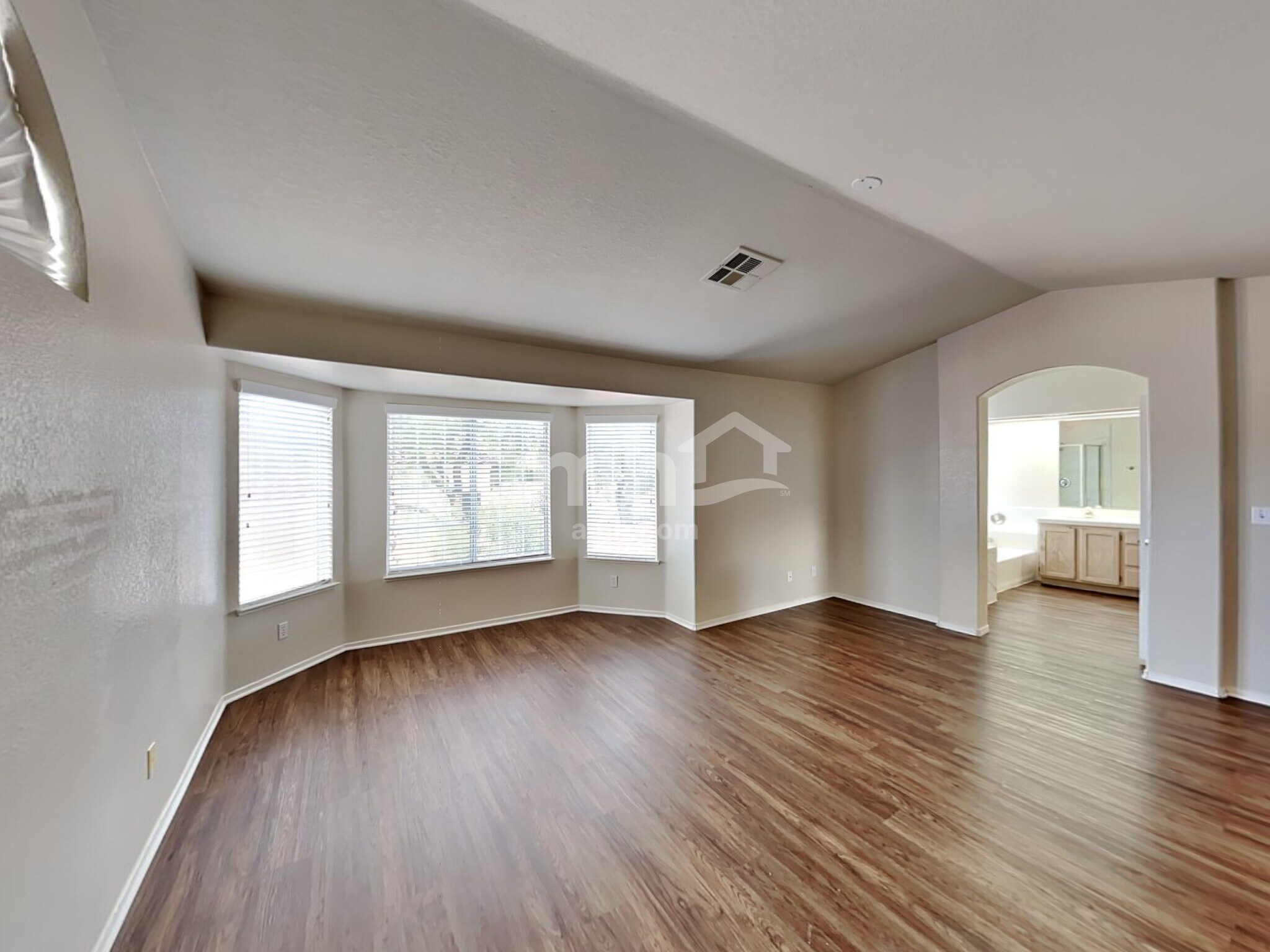 Building Photo - 8188 Sedona Sunrise Dr