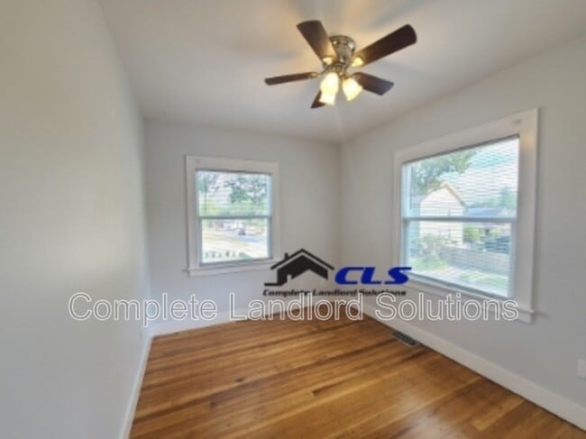 Building Photo - 646 Farrington St