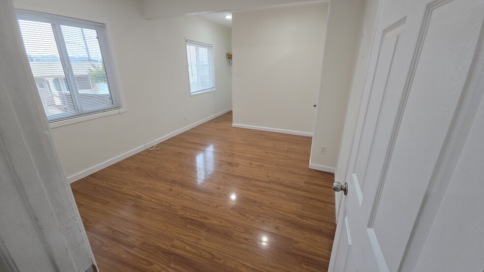 Master Bedroom 1 - 417 Ocean View Ave