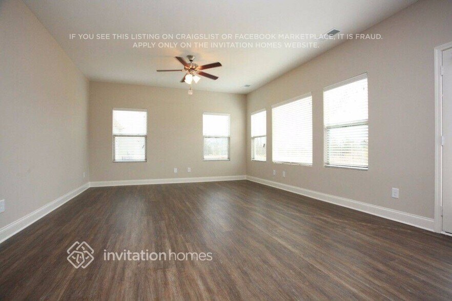 Building Photo - 5326 Roberta Crossing Dr