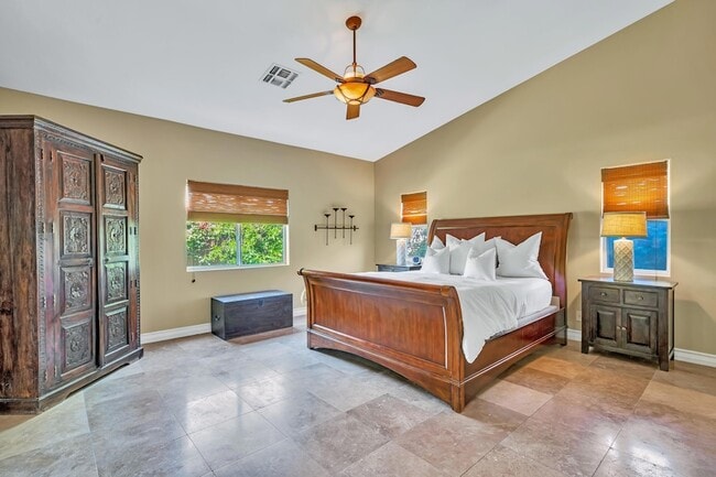Building Photo - 45607 Pelican Hill Ct