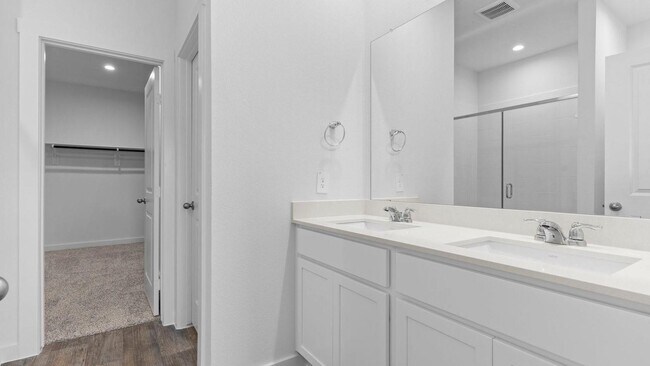 Building Photo - 3719 Zoeys Wy