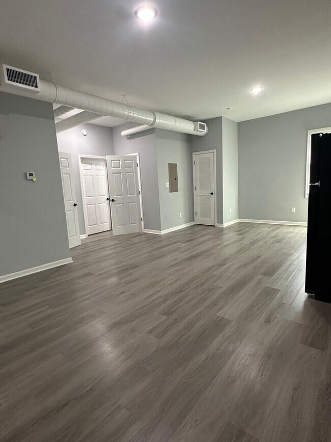 Building Photo - 776 Baconsfield Dr