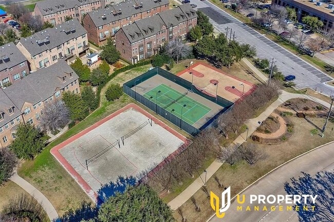 Building Photo - Great location, nice community! Make it yo...