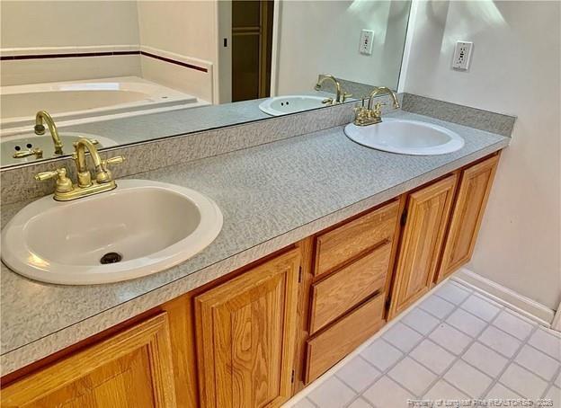 Building Photo - 7800 Trappers Rd