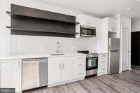 Building Photo - 1201 Vine St