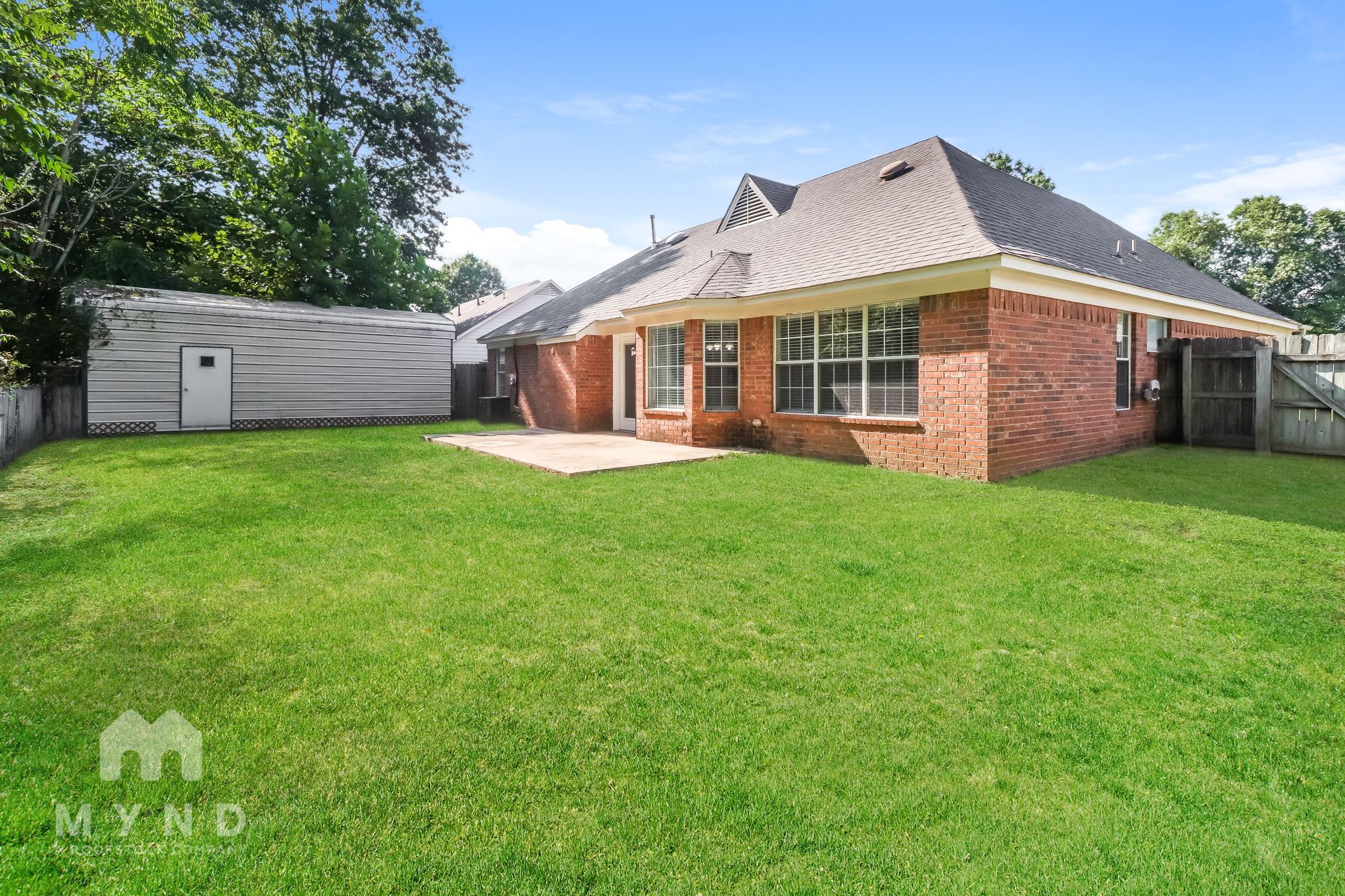 Building Photo - 240 Winding Creek Dr