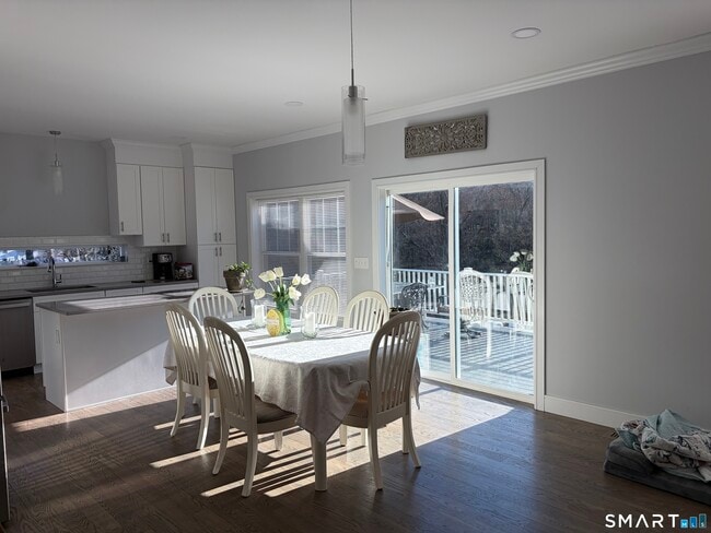 Building Photo - 28 Jefferson Ave