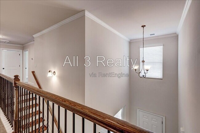 Building Photo - 225 Barnett Ln Ln