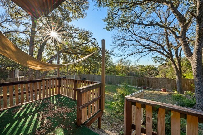 Building Photo - 13200 Running Doe Ln