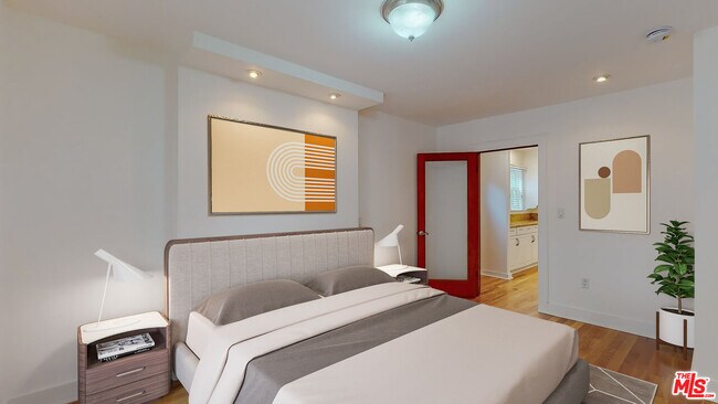 Building Photo - 1011 N La Jolla Ave