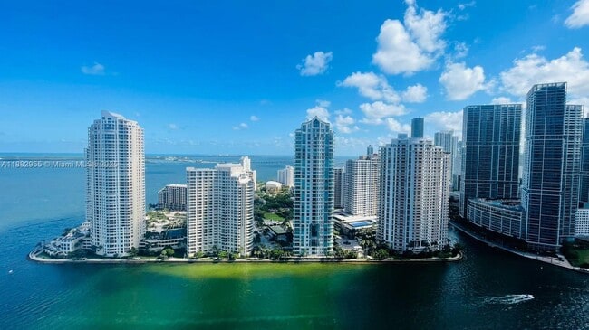 Primary Photo - 335 S Biscayne Blvd