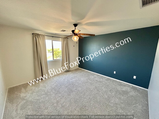 Building Photo - 10593 E Singing Canyon Dr