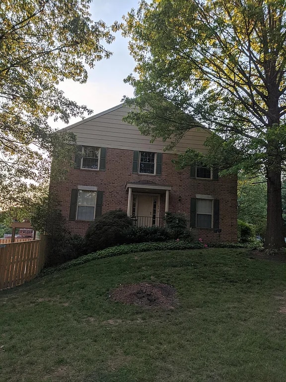 Building Photo - 152 English Run Cir