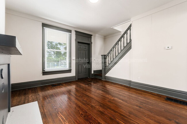 Building Photo - 24 S Princeton Ave