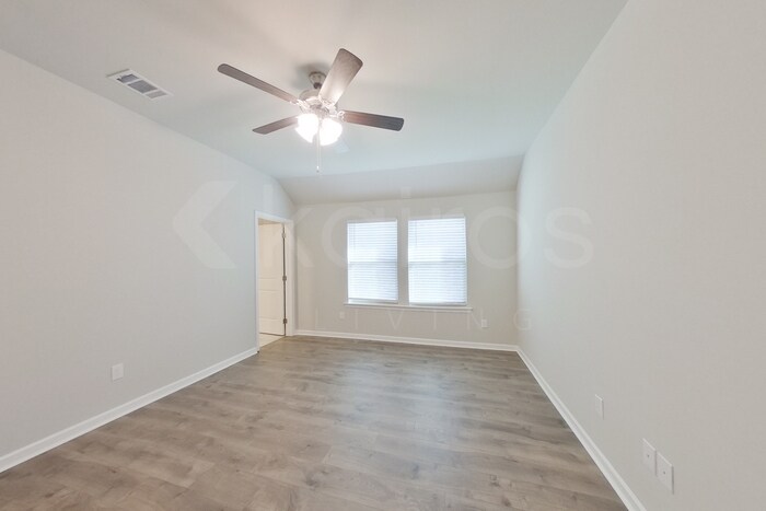 Building Photo - 117 Yardley Ct