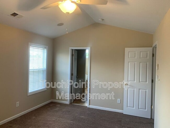 Building Photo - 12929 Beddingfield Dr