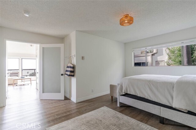 Building Photo - 11813 Ellice St