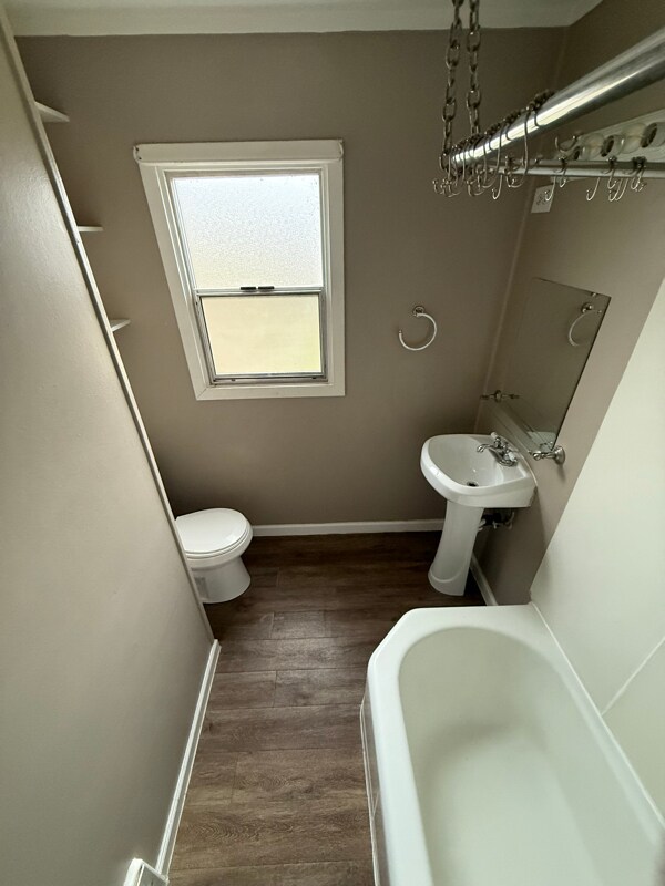 Building Photo - 1314 Perkins Ave