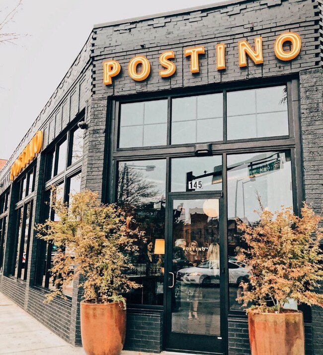 Building Photo - 2578 S Delaware St