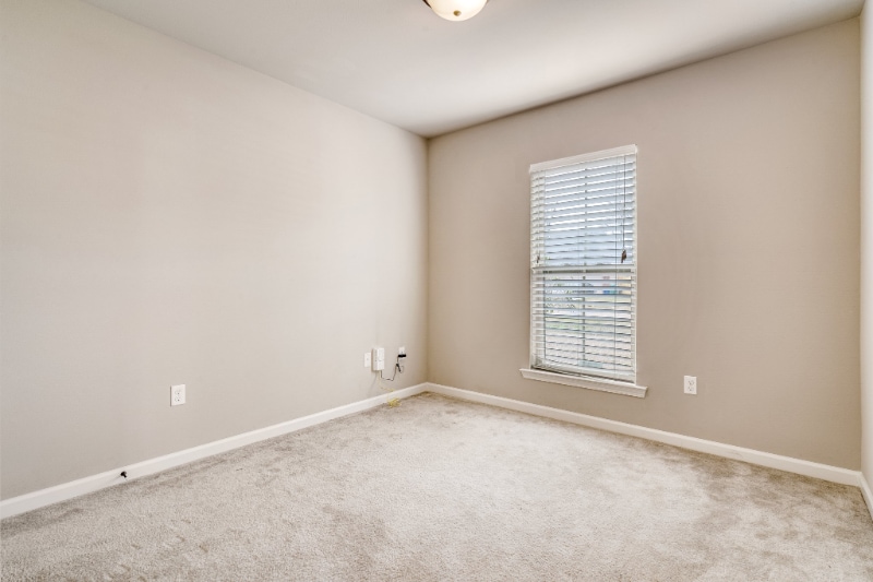 Building Photo - 42169 Broad Walk Ave