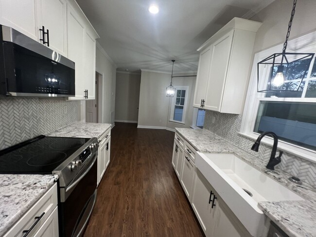 Building Photo - Charming Rental Home in Tarboro