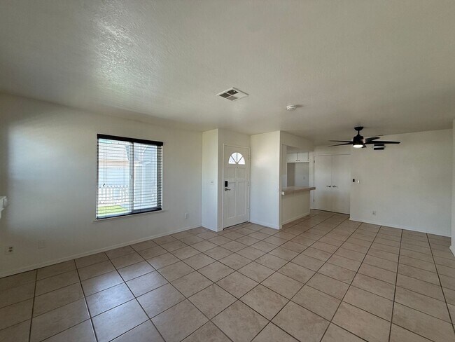 Building Photo - 1623 Point Lobos Ln