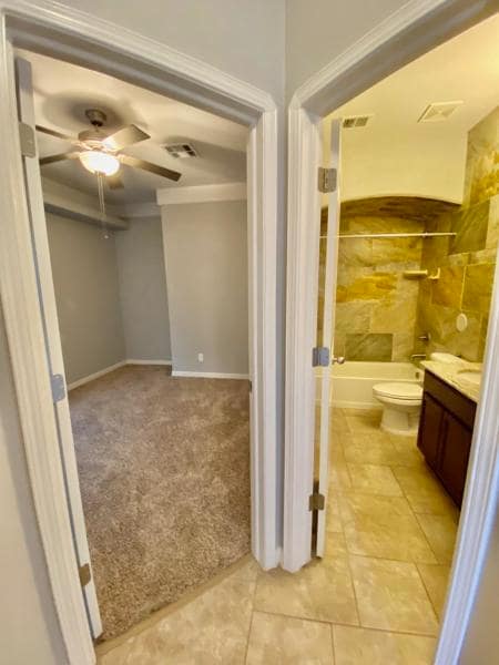 Building Photo - 2233 Amber Point Pl