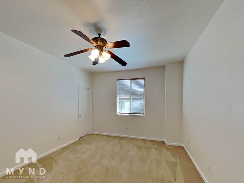 Building Photo - 9359 Lost Springs Ct