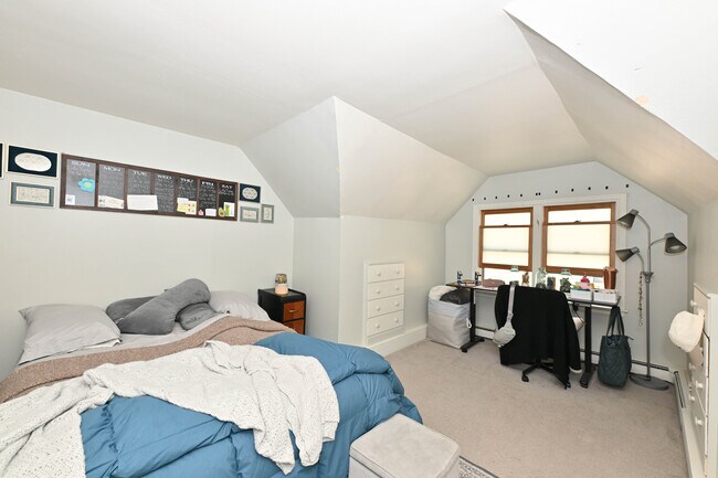 Building Photo - Arcadian Duplex