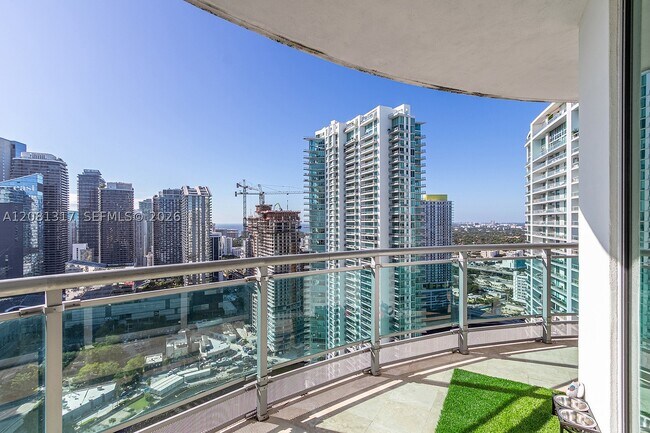 Building Photo - 350 S Miami Ave