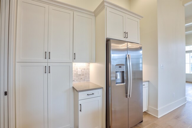 Building Photo - 4425 Grace Pk Trl