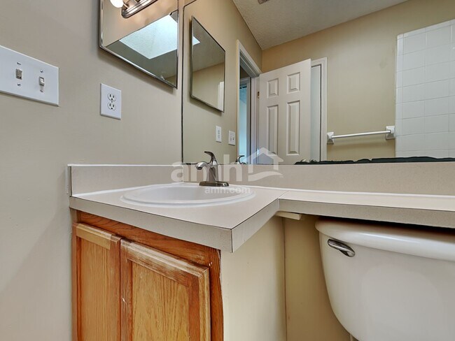 Building Photo - 2785 Eagle Haven Dr