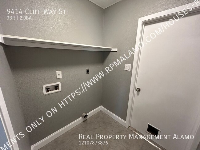 Building Photo - 9414 Cliff Way St