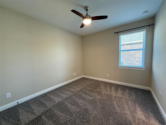 Building Photo - 19070 Minero Ln