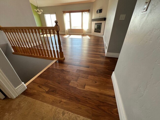 Building Photo - Beautiful Stockton Home with Stunning Mountain and Valley Views