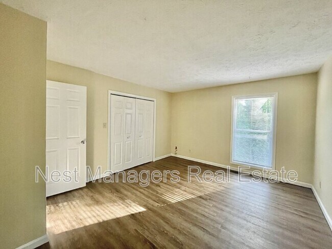 Building Photo - 5842 Aftonshire Dr