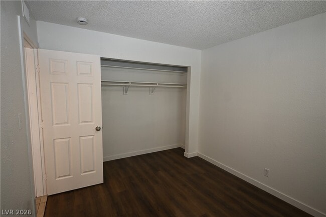 Building Photo - 2301 Stewart Ave